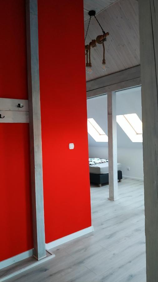 Apartament Witkacego Czerwony Słupsk Exterior foto