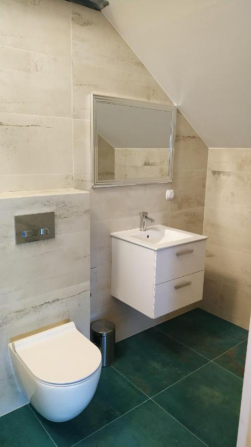 Apartament Witkacego Czerwony Słupsk Exterior foto
